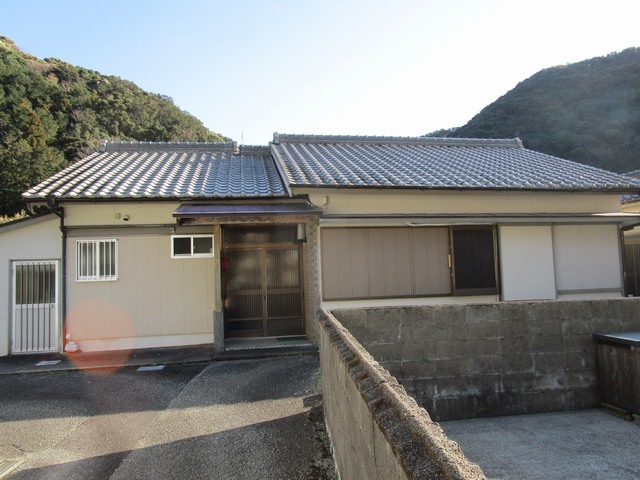 detached 大字森浦 (太地駅近く)