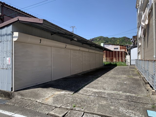 commercial 朝日3丁目