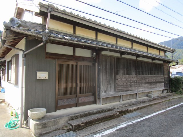 detached 大字井関（井関保育所様裏通り）